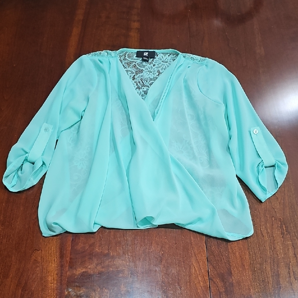 Iz Byer Mint Green Lace Blouse